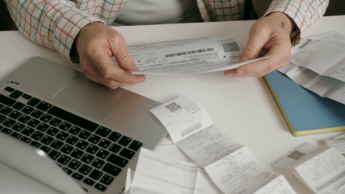 Invoices, one by one